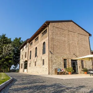  Vakantieboerderij I Tre Colli -rubbiano-