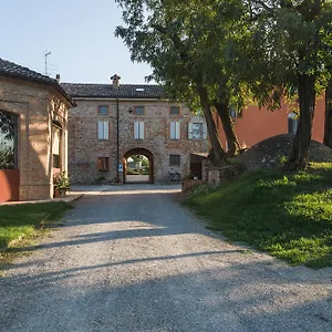  Vakantieboerderij Battibue